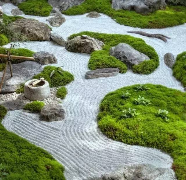 园林景观设计中的一条漂亮旱溪