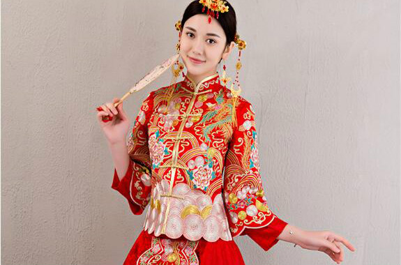 中国风龙凤褂刺绣礼服中式婚礼礼服