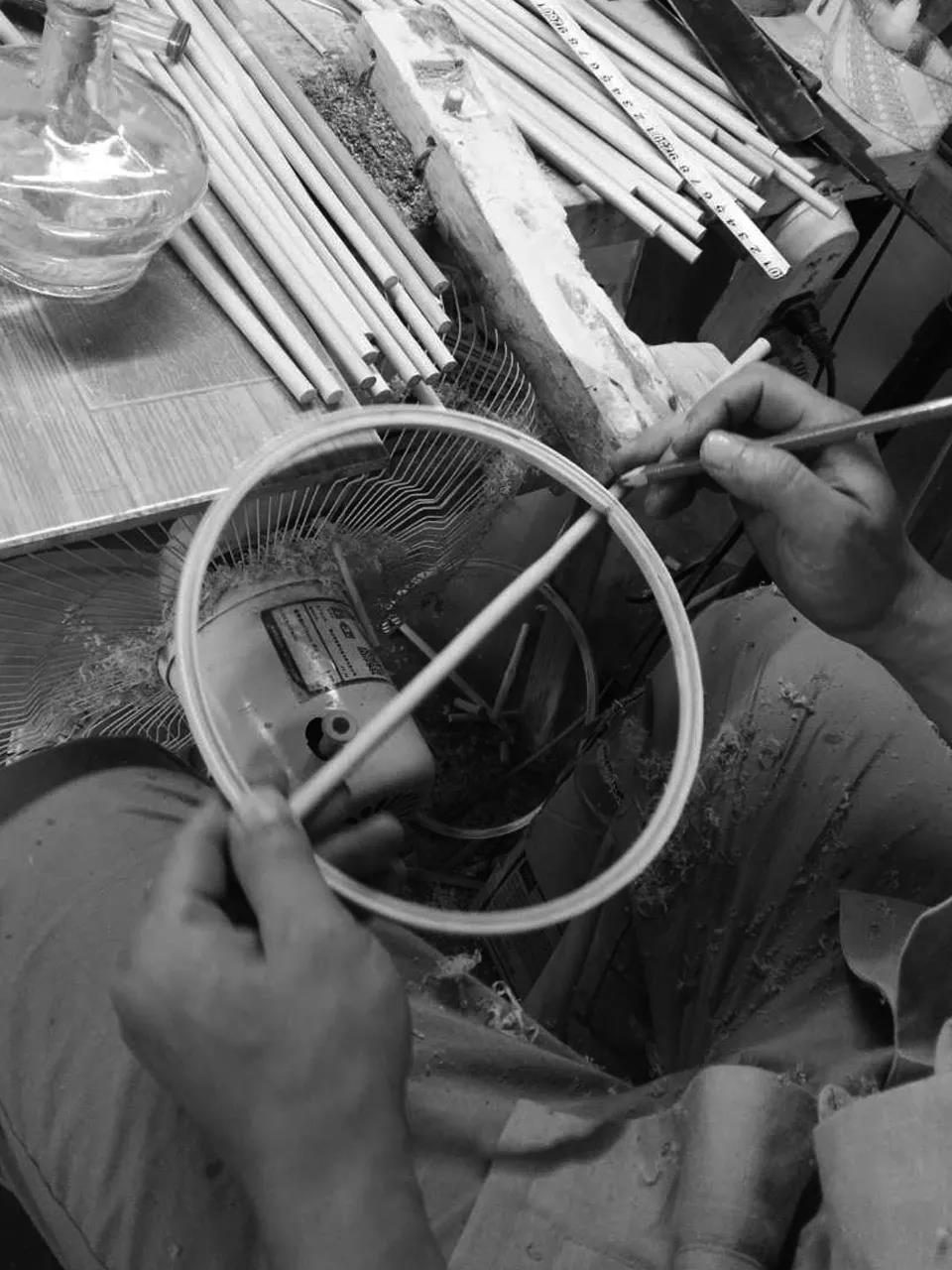 扇子制作流程：体验传统工匠的精工细作